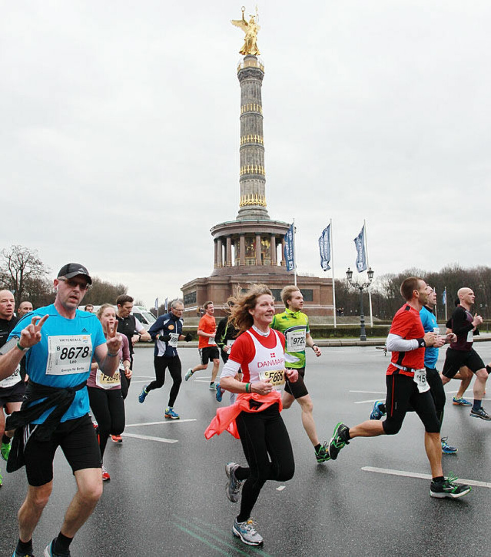 296 norske blant 24 697 som fullførte Berlin Halvmaraton - stor bildereportasje! Siegessaule_A20G2339.jpg