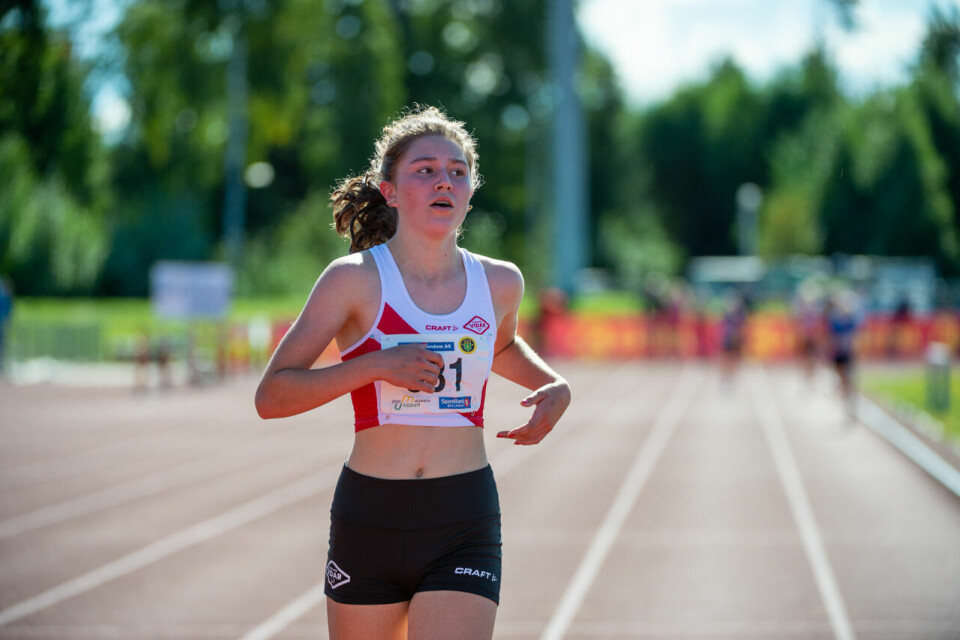 UM 2020: Oskar Opstad Vike (G16) og Anna Marie N. Sirevåg (J16) vant 3000 meter J16_3000m_Anna Marie Nordengen Sirevå (531)_Mål_DSC0442.jpg