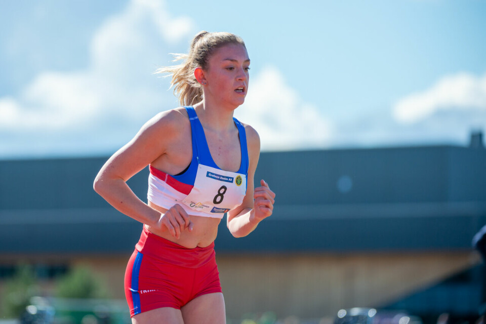 UM 2020: Oskar Opstad Vike (G16) og Anna Marie N. Sirevåg (J16) vant 3000 meter J16_3000m_Hanne Stamnesfet Næss (8)_DSC0406.jpg