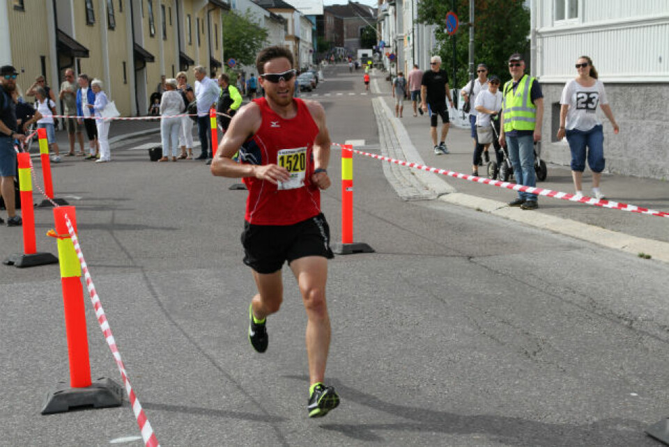 Hjemmeseire for menn og Vidar-seire for kvinner i Kristinaløpet Rune_Solheim.jpg