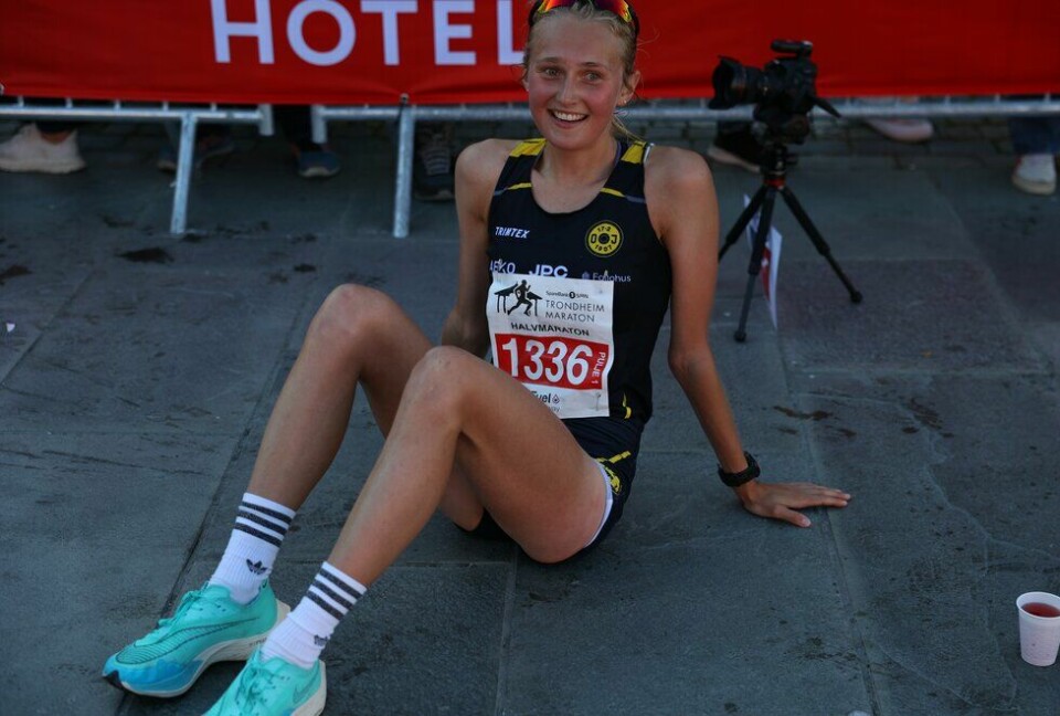 Kristine Meinert Rød klarte å holde Marte Lien Johnsen bak seg under halvmaraton i Trondheim halvmaraton under Trondheim Maraton 2022