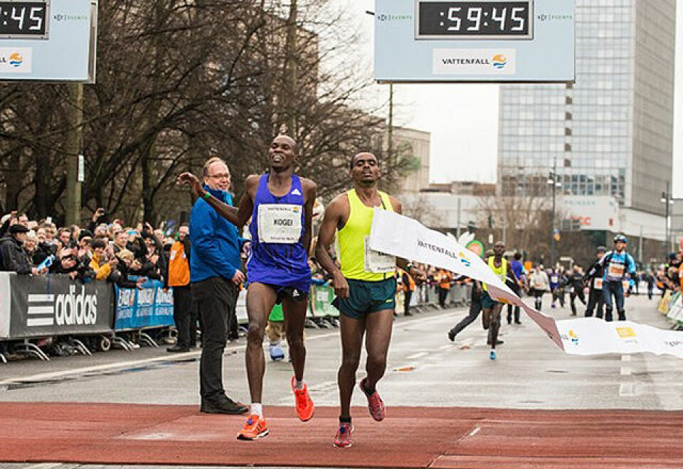 296 norske blant 24 697 som fullførte Berlin Halvmaraton - stor bildereportasje! Fihish_Berhanu_Legese_Davis_Kosgei_5569.jpg