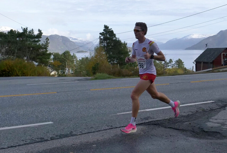 90 deltakarar løp Hardanger halvmaraton hardangerfjord-media-98.jpg