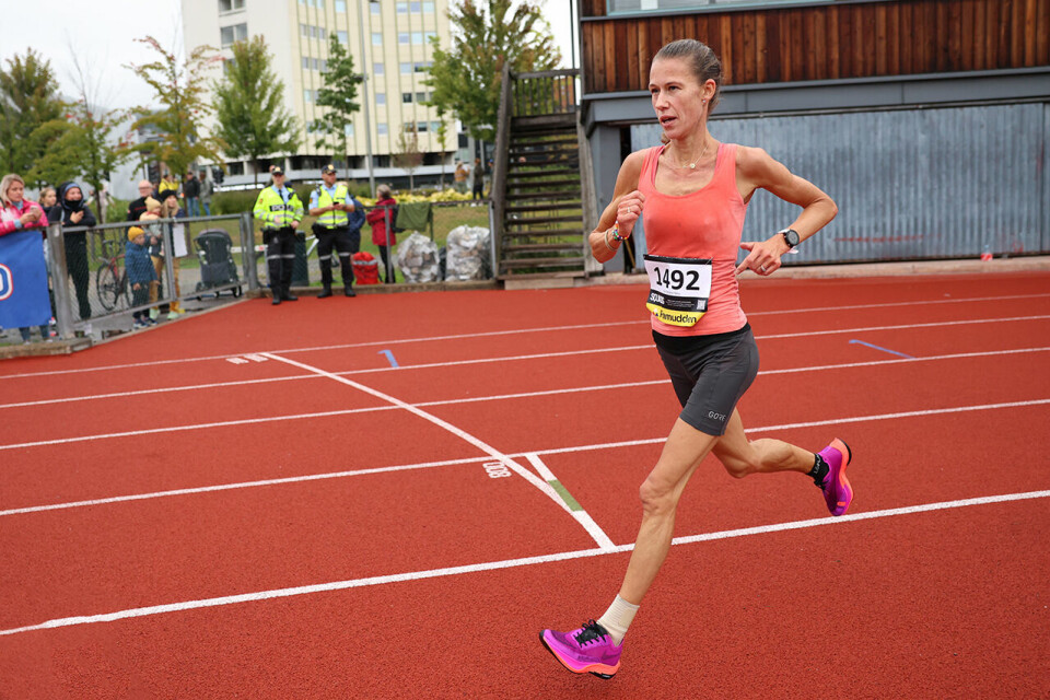 Over 1500 løp Drammen Halvmaraton E29A1478.JPG