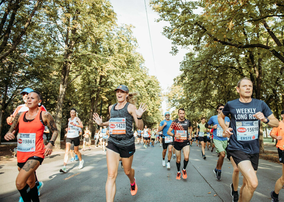 Vinneren av Wien Marathon ble diska for å ha løpt med ulovlige sko WM-mosjonsfelt.jpg