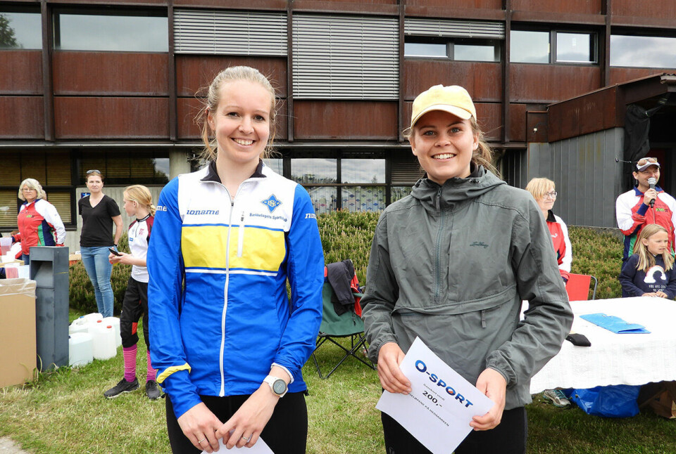 Marthe Gløersen, Bækkelagets SK vant D17 og Kaja Winsnes Nordhagen, Ås-NMBU Orientering ble nr. 3 D17. (Alle foto: Stein Arne Negård) Marthe Gløersen, Bækkelagets SK vant D17 og Kaja Winsnes Nordhagen, Ås-NMBU Orientering ble nr. 3 D17. (Alle foto: Stein Arne Negård)
