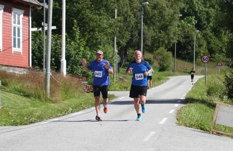 Økende popularitet for Sekken Maraton Holseth_Bonvik_10 km