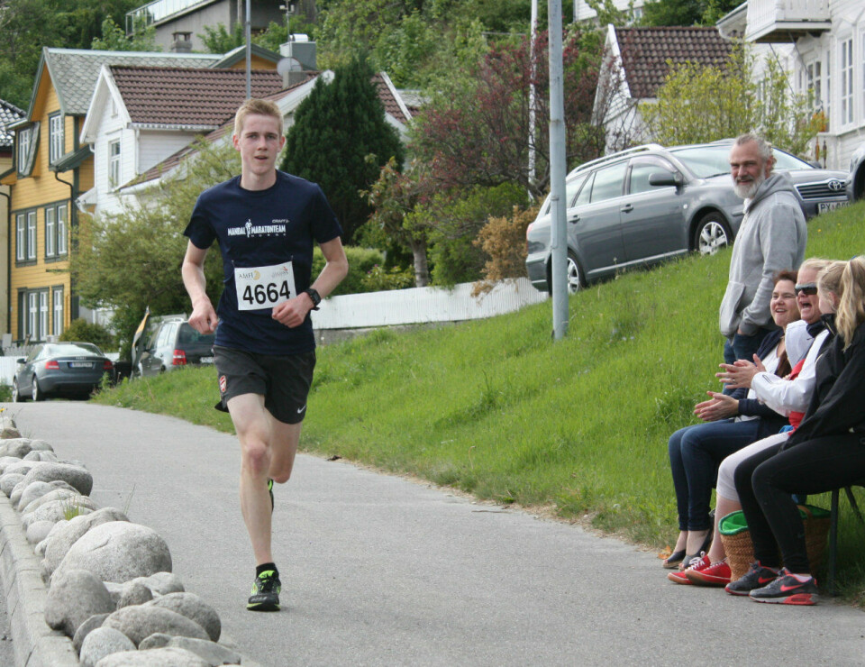 Maratonfest i Farsund for fjerde gang IMG_2662Nr1paa5km.jpg