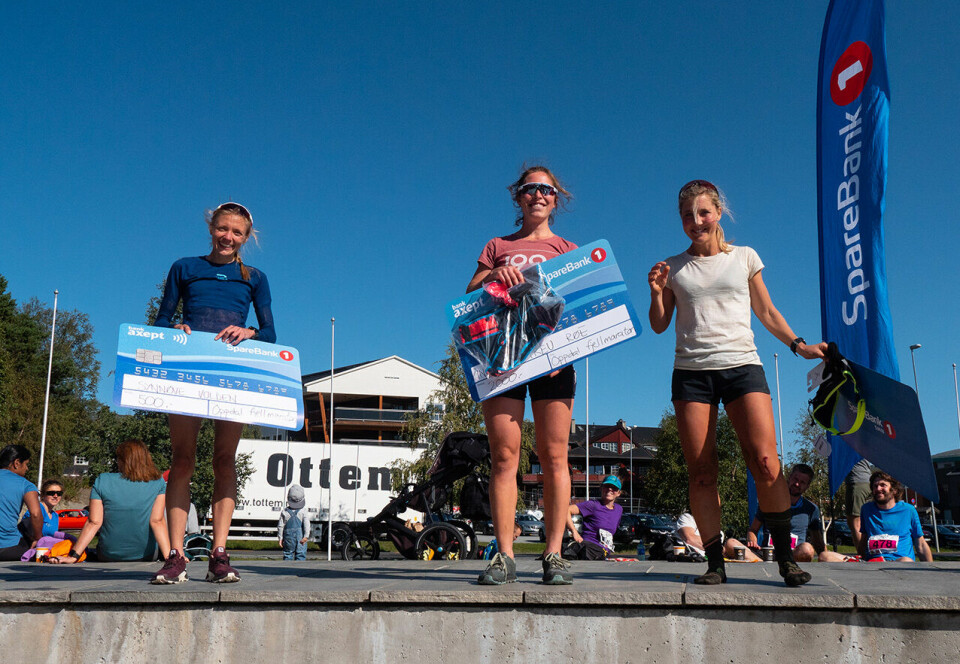 754 deltakere i Oppdal Fjellmaraton premiepall-kvinner-42-km.jpg