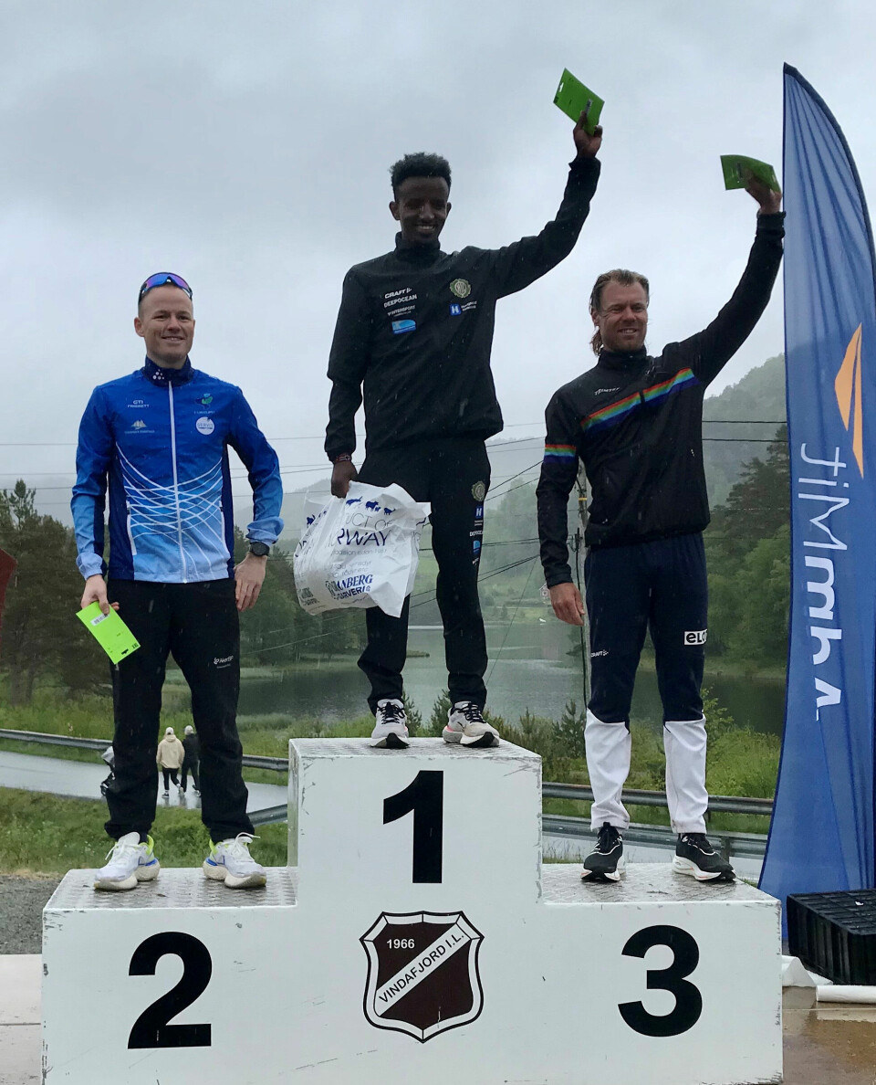 Tedros Haile og Nina Andreassen vant Ølmedal Rundt Senior-herre.jpg