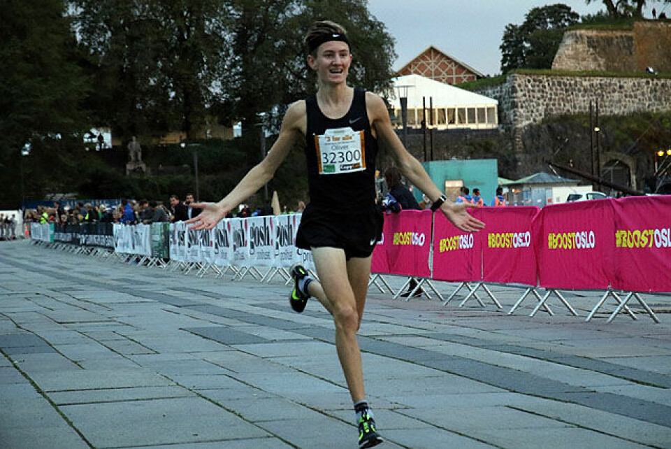 '3 for alle' åpnet Oslo Maraton i solnedgangen OLiver_Vedvik_vinner_IMG_1476.jpg