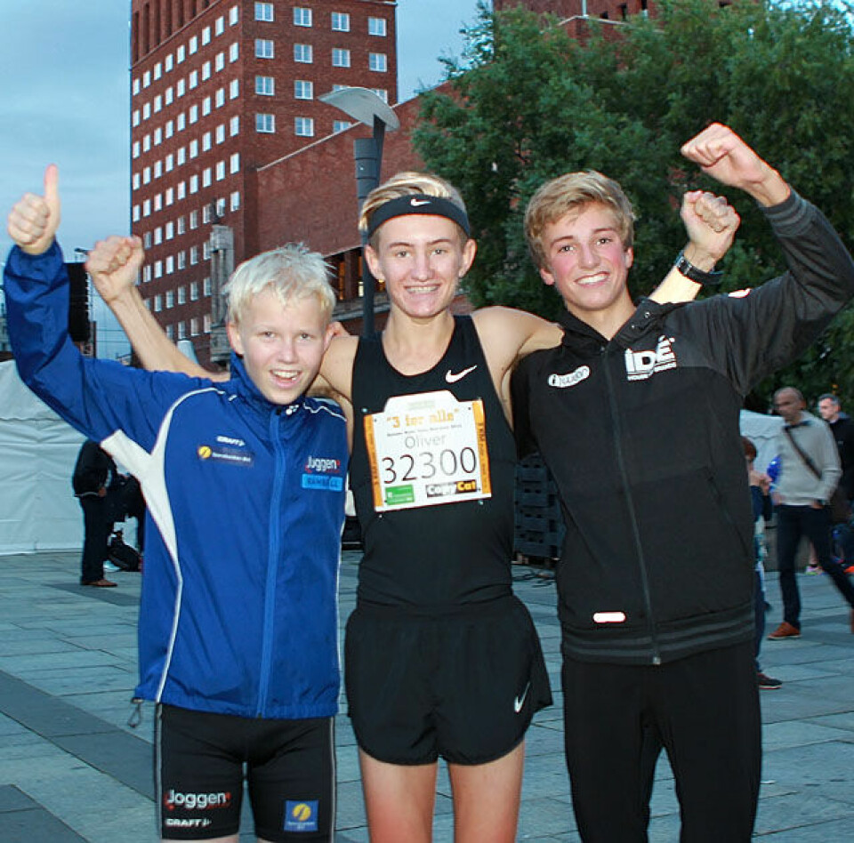 '3 for alle' åpnet Oslo Maraton i solnedgangen Gutter_de_tre_beste_A20G1811.jpg