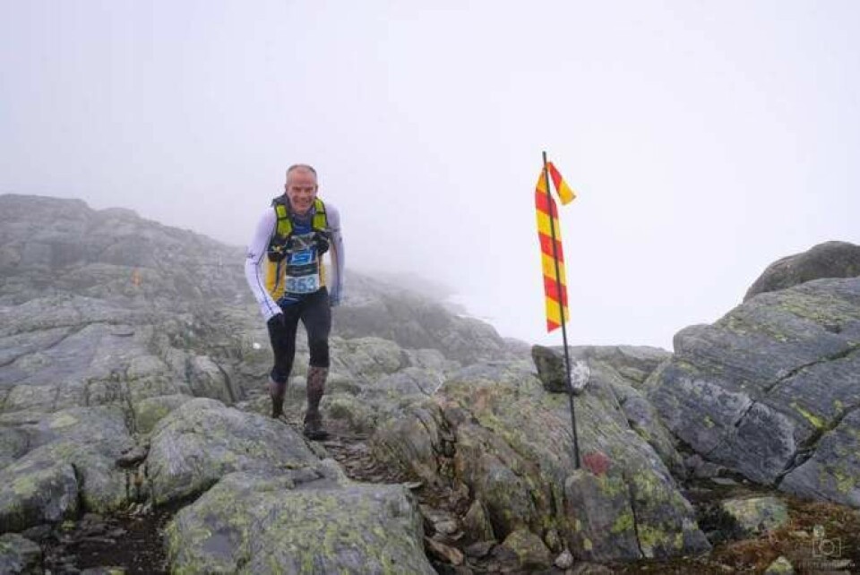 Et av de få flate partiene under løpet. Da blir man glad. (Foto: Ole Eltvik) Et av de få flate partiene under løpet. Da blir man glad. (Foto: Ole Eltvik)