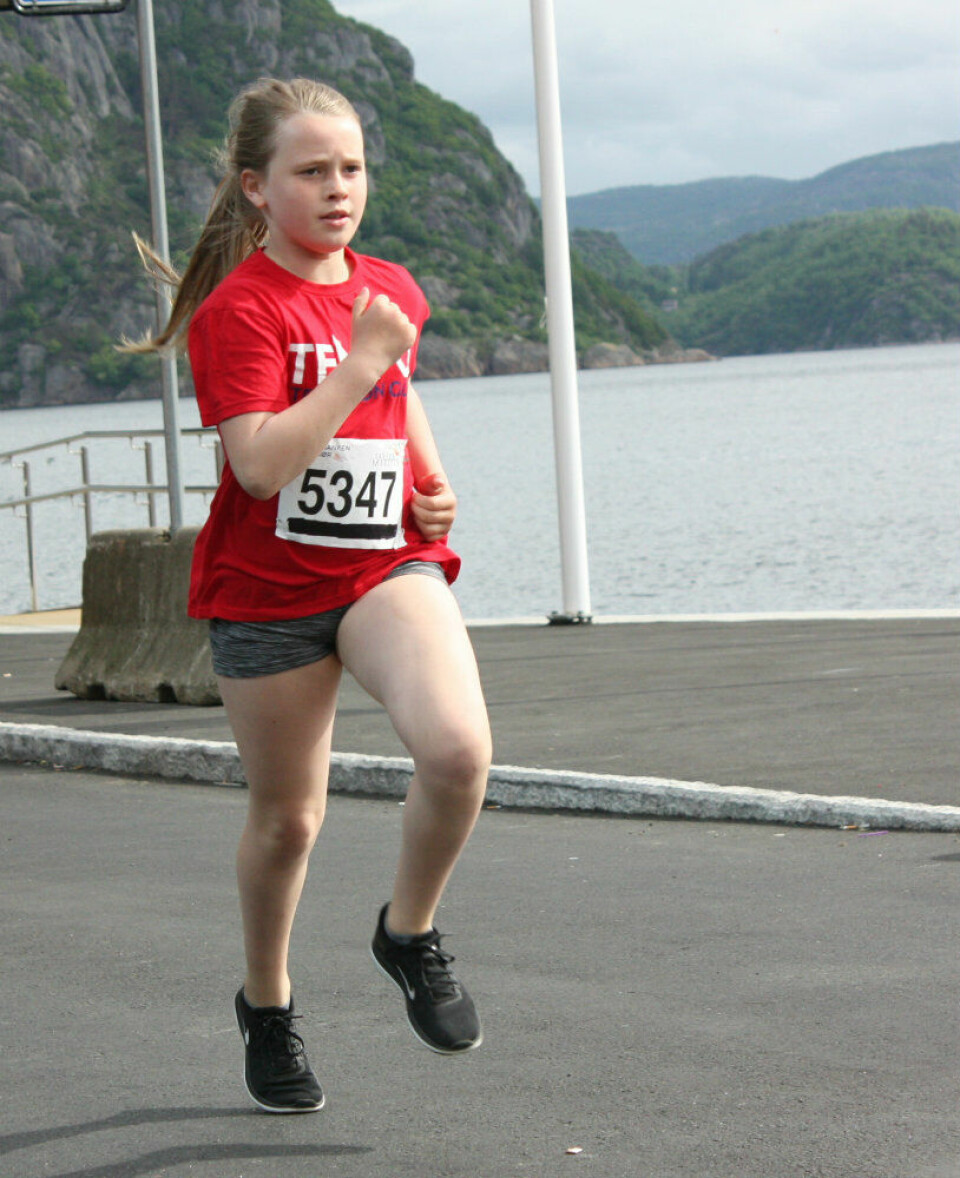 Maratonfest i Farsund for fjerde gang IMG_2600JulieIbarneloebStoerreBoern.jpg