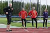 Den tyske triatleten og løpebokforfatteren Dr. Matthias Marquardt demonstrerer øvelser for bedre løpeteknikk under en samling i regi av Asics i Berlin. I denne artikkelen videreformidler Kondis disse øvelsene. (Foto: Bjørn Johannessen)