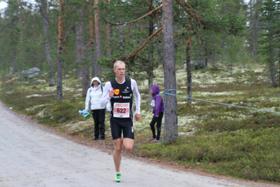 Tore Stengrundet tuktet John Henry Strupstad i Femundløpet Haagen_Urseth.jpg