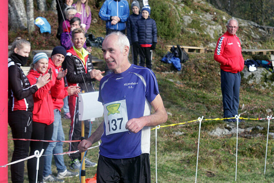 God stemning rundt Brakvatn på Osterøy i finværet IMG_5759.jpg