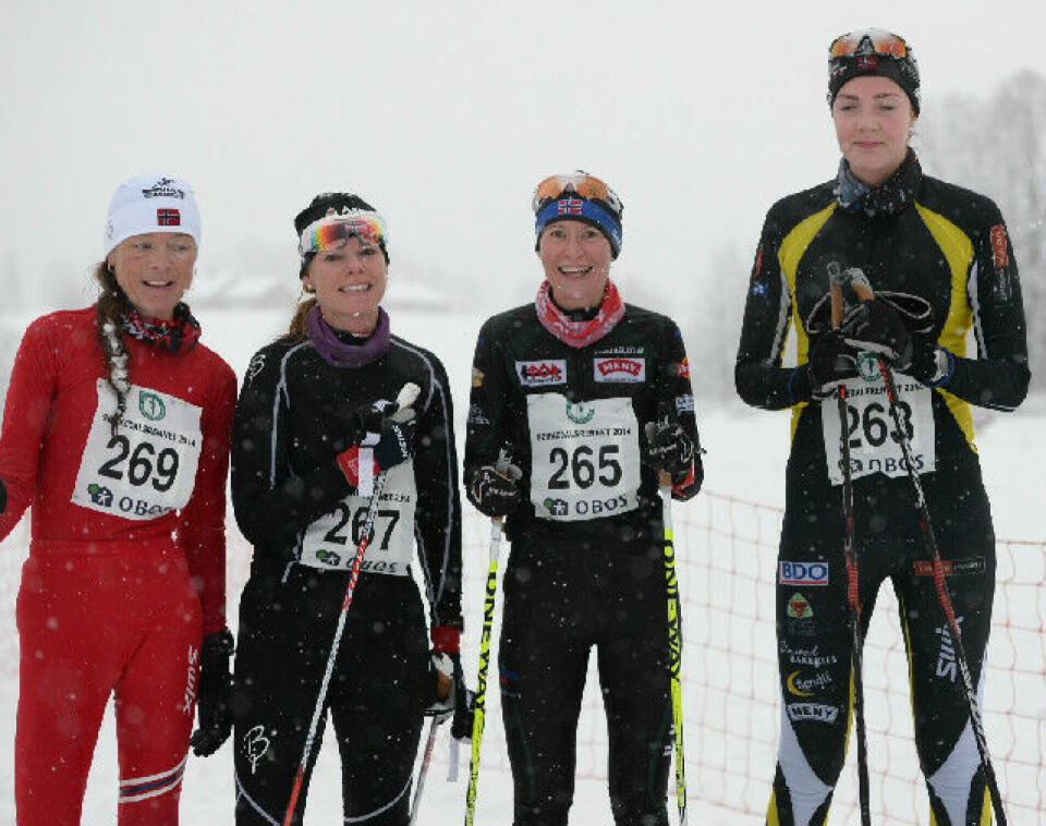 Gifstad og Øvrebust vant Sørkedalsrennet - 518 bilder fra snødrevet 4beste_kvinner_EPB_2491.jpg