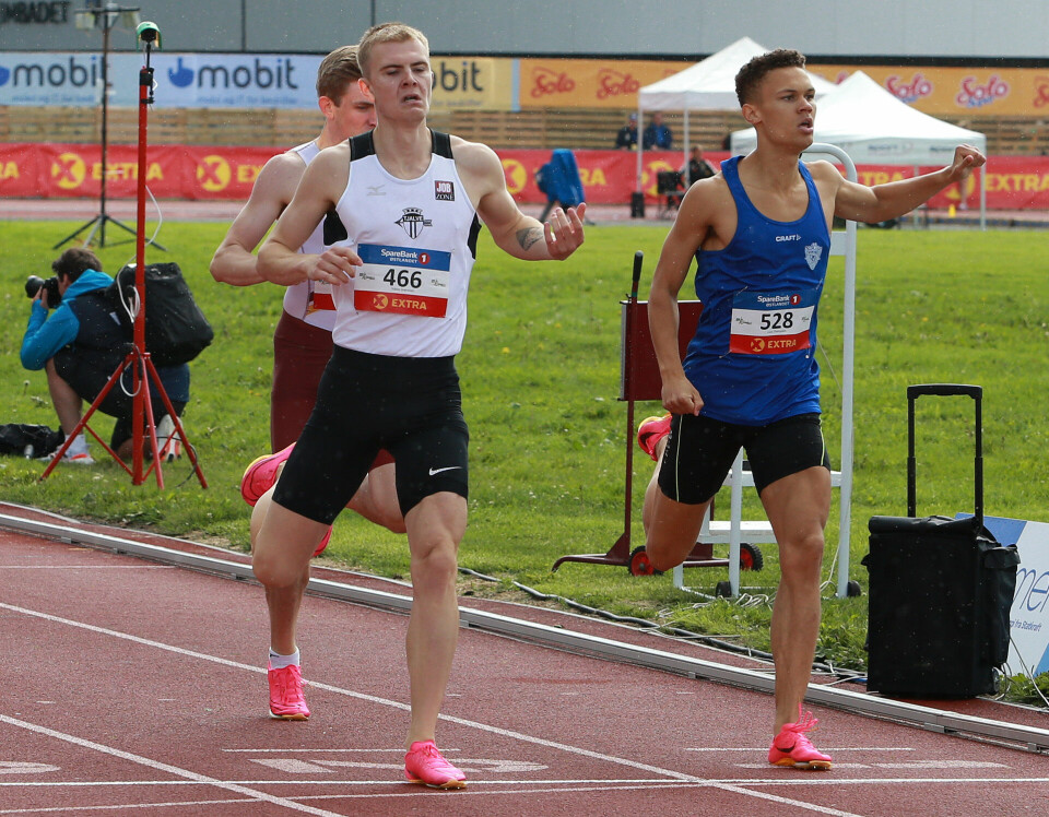 Solbu, Gangås og Grønstad vant oppskriftsmessig 800 m-forsøkene 800m_menn_heat3_maalgang_AZ3T8220.jpg