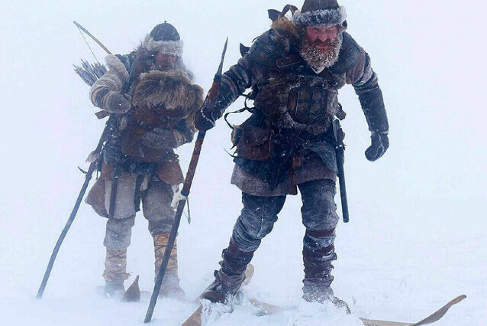 Kristofer Hivju og Jacob Oftebro (med kongssønnen) i kamp med elementene i storfilmen Birkebeinerne. (Promobilde fra filmen) Kristofer Hivju og Jacob Oftebro (med kongssønnen) i kamp med elementene i storfilmen Birkebeinerne. (Promobilde fra filmen)