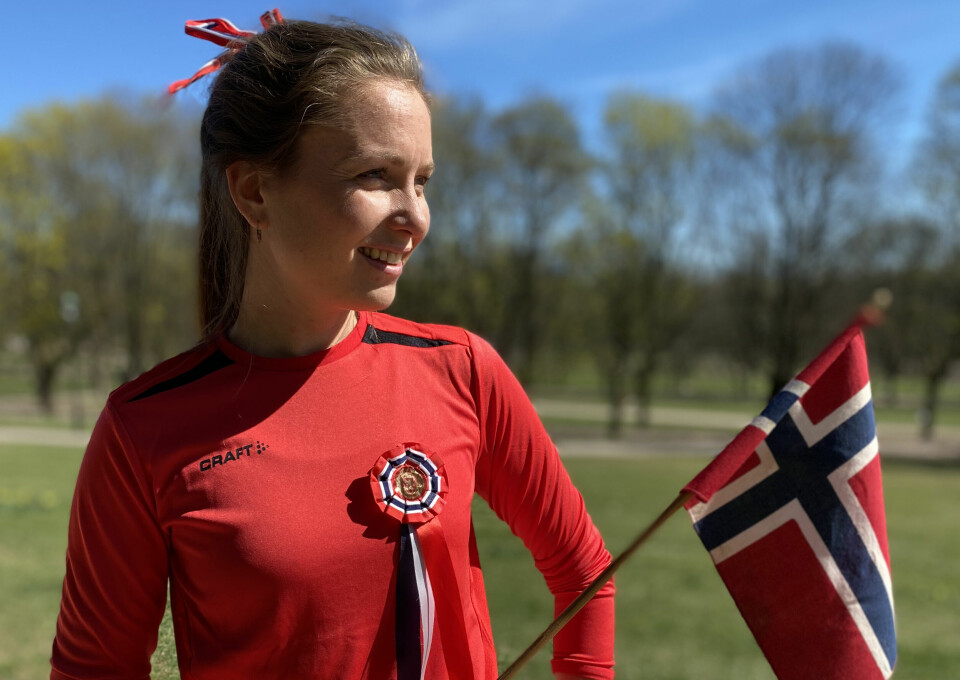 Hurra for 17. mairaton Cecilie L-orsa.jpg