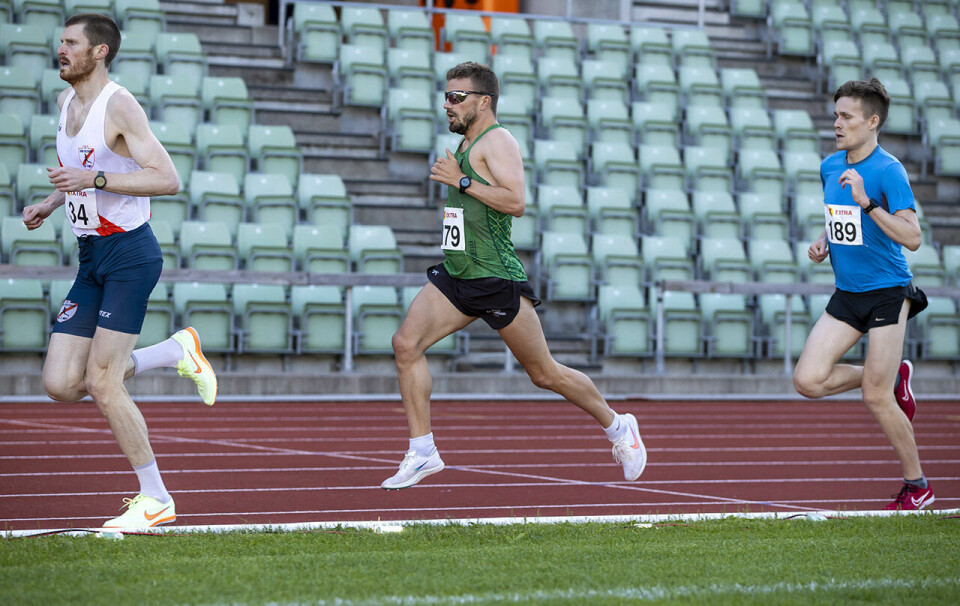 Adele Henriksen og Jack Rowe tok seieren på 5000-meteren på Bislett Kristian Ulriksen.jpg