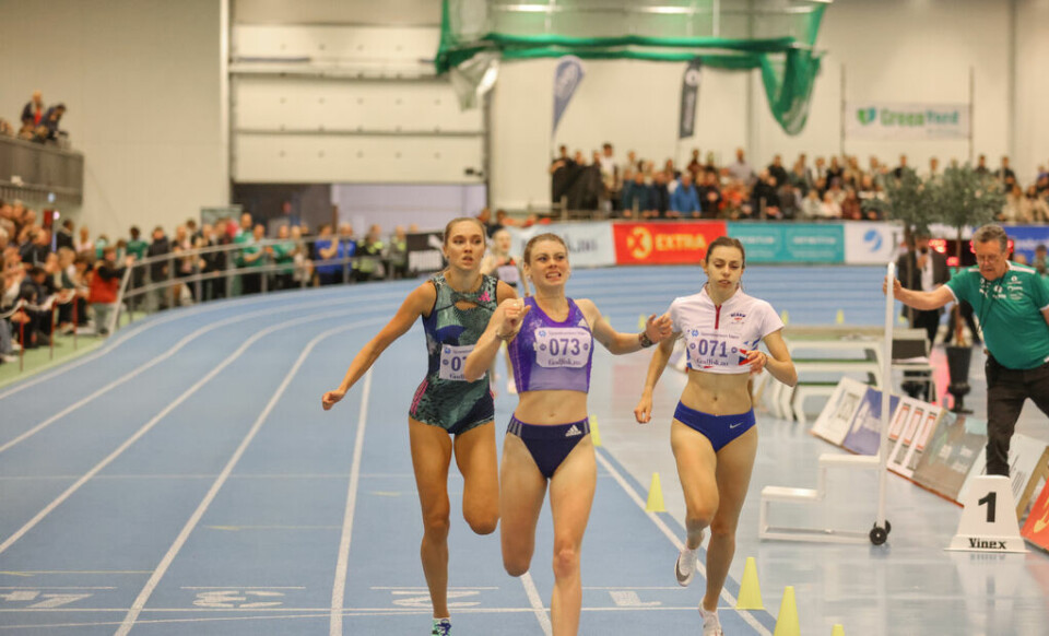 Flere norske løpere satte pers i Karsten Warholm Invitational 800m_kvinner3.jpg