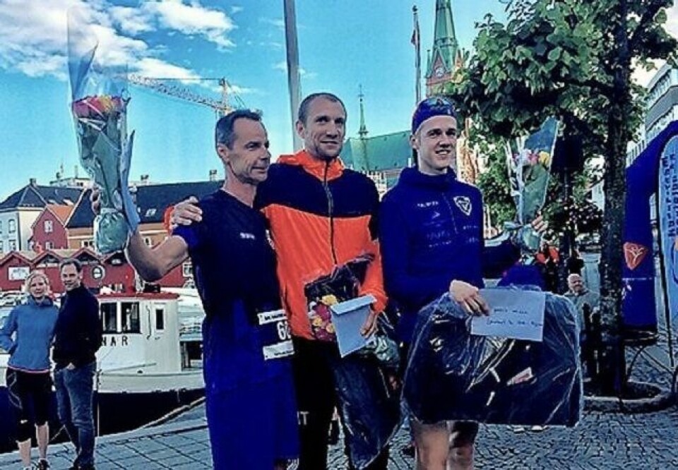 Suveren lokal vinner i Skagerrakmila Tre_beste_menn.jpg