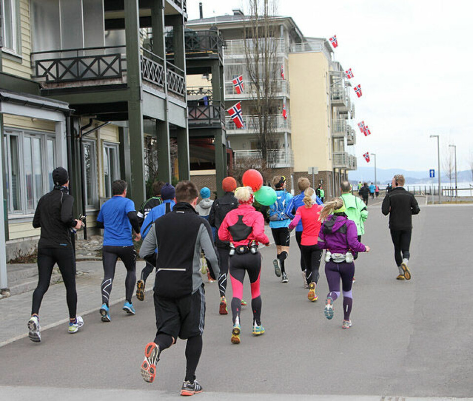 Sterke tider og store felt i Holmestrand 1-Halv_flagg_IMG_1433.jpg