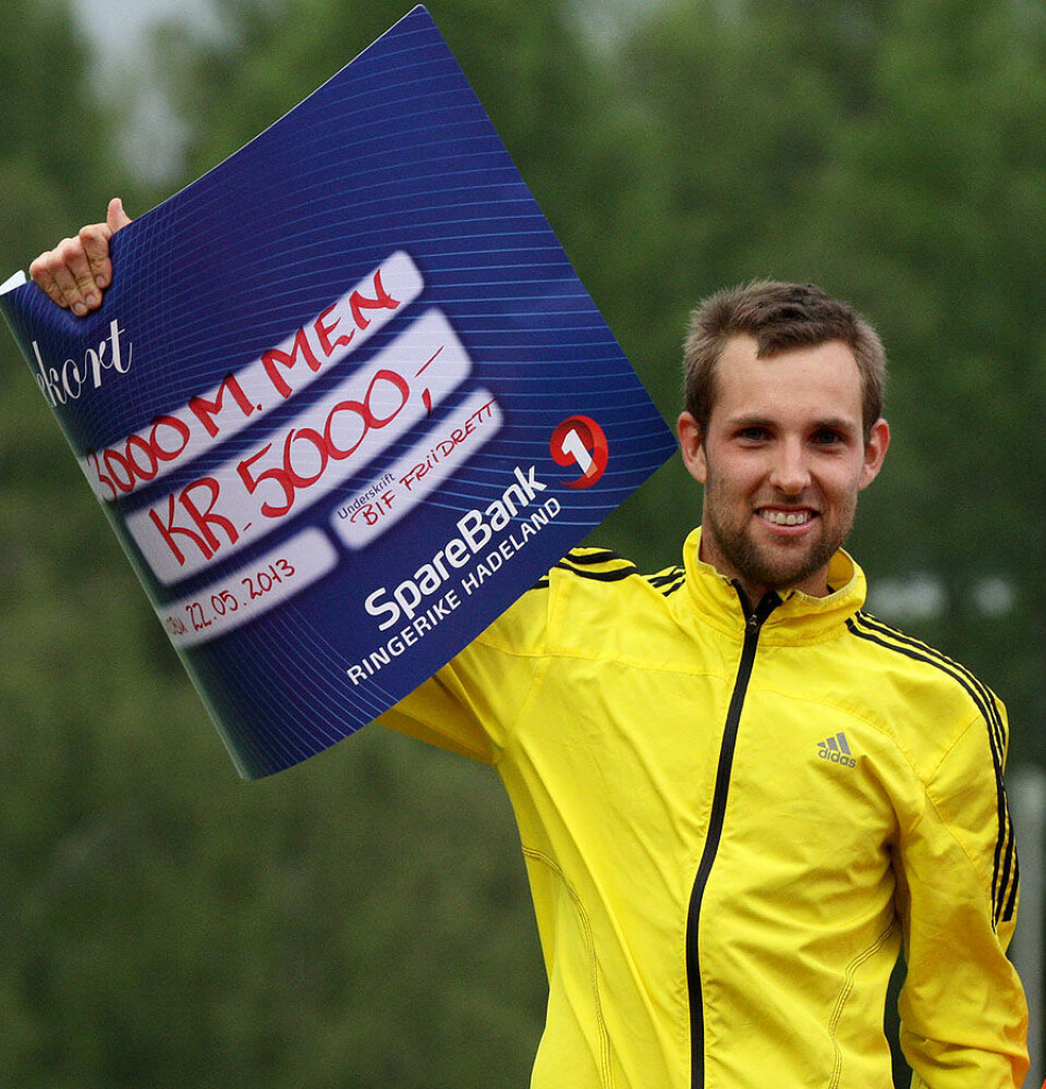 Sindre Buraas vant 3000 meteren Sindre-Buraas_ingress_2013