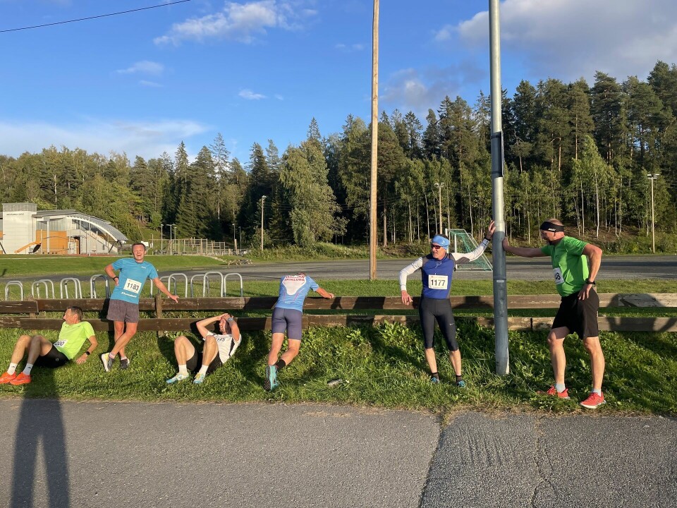 Sterkt løp av Ragnhild Haukåen i Hamarkarusellen Slitne l¢pere.jpg