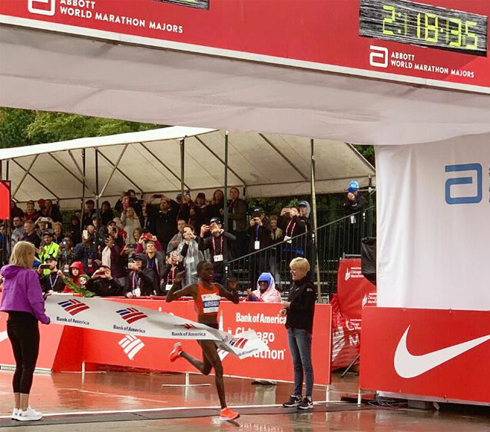 Mo vant Chicago Marathon og tok Sondres europarekord Chic_kvinnevinner.jpg