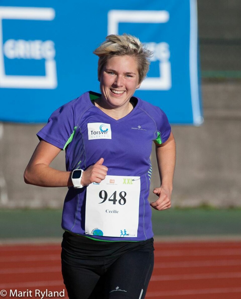 Mange kvinner og rekorddeltagelse totalt i Bergen maraton Cecilie Landro.jpg
