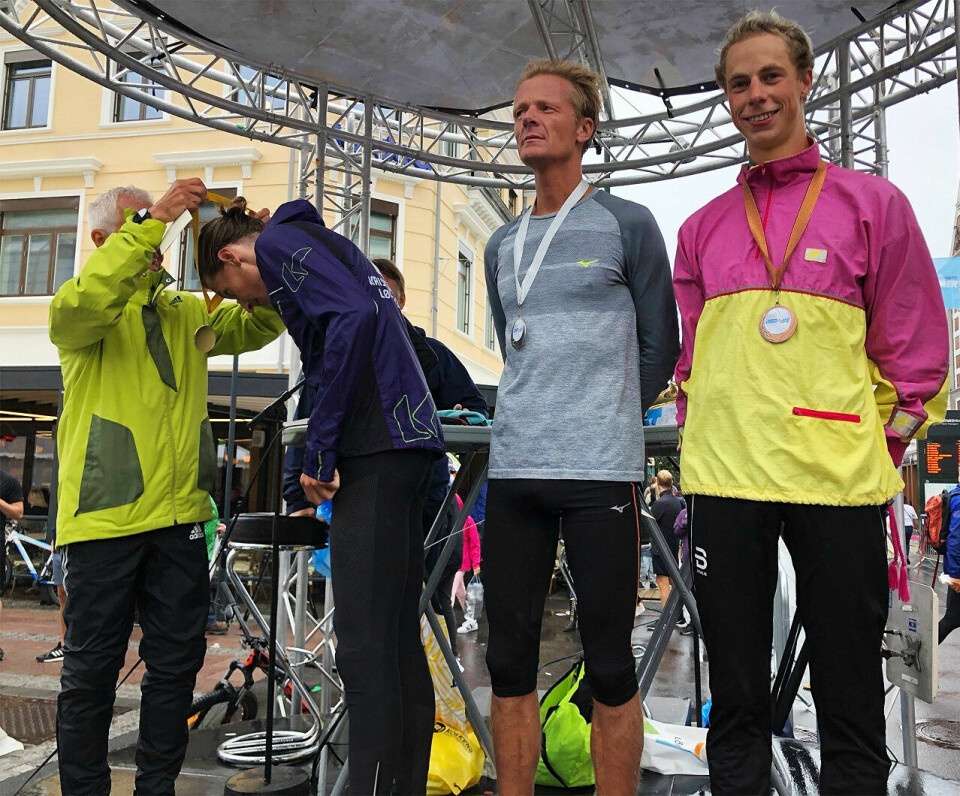 Rekordmange løp Sommerløpet i Kristiansand Sommerlopet_halvmaratonpallen_Menn.jpg