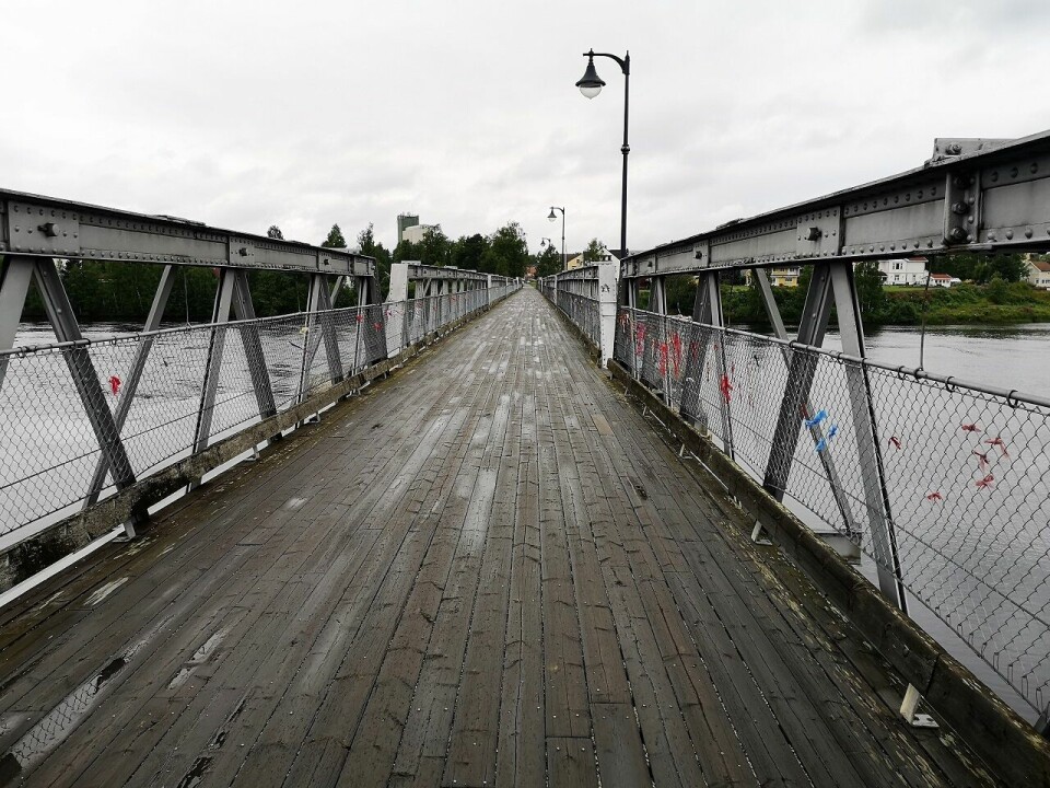 Løp mot rasisme i Elverum Gamlebrua.jpg