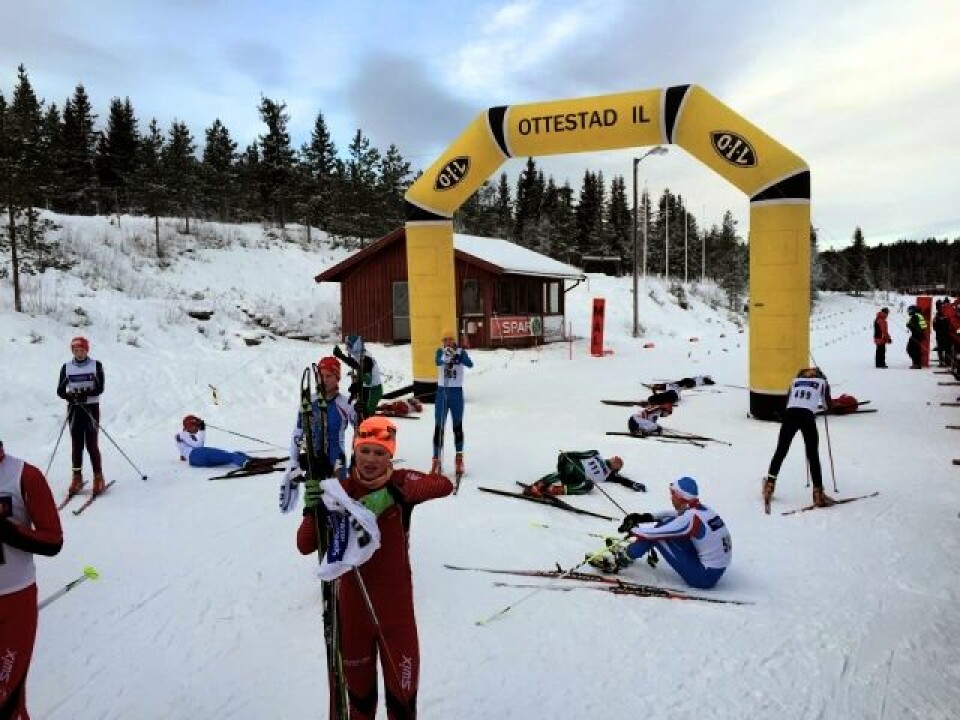 Velte Thyli foran Øystein Pettersen på Gåsbu Slitne_loepere.jpg