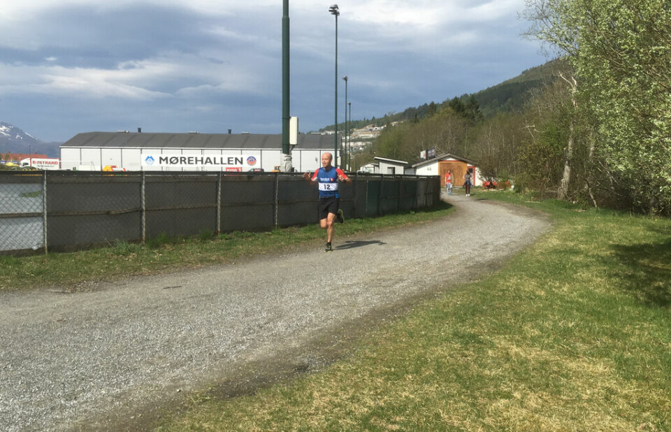 Ingrid Festø og Bjørn Ole Vassbotn raskest rundt Rotevatnet Foto_Elin Burås Sylte2.jpg