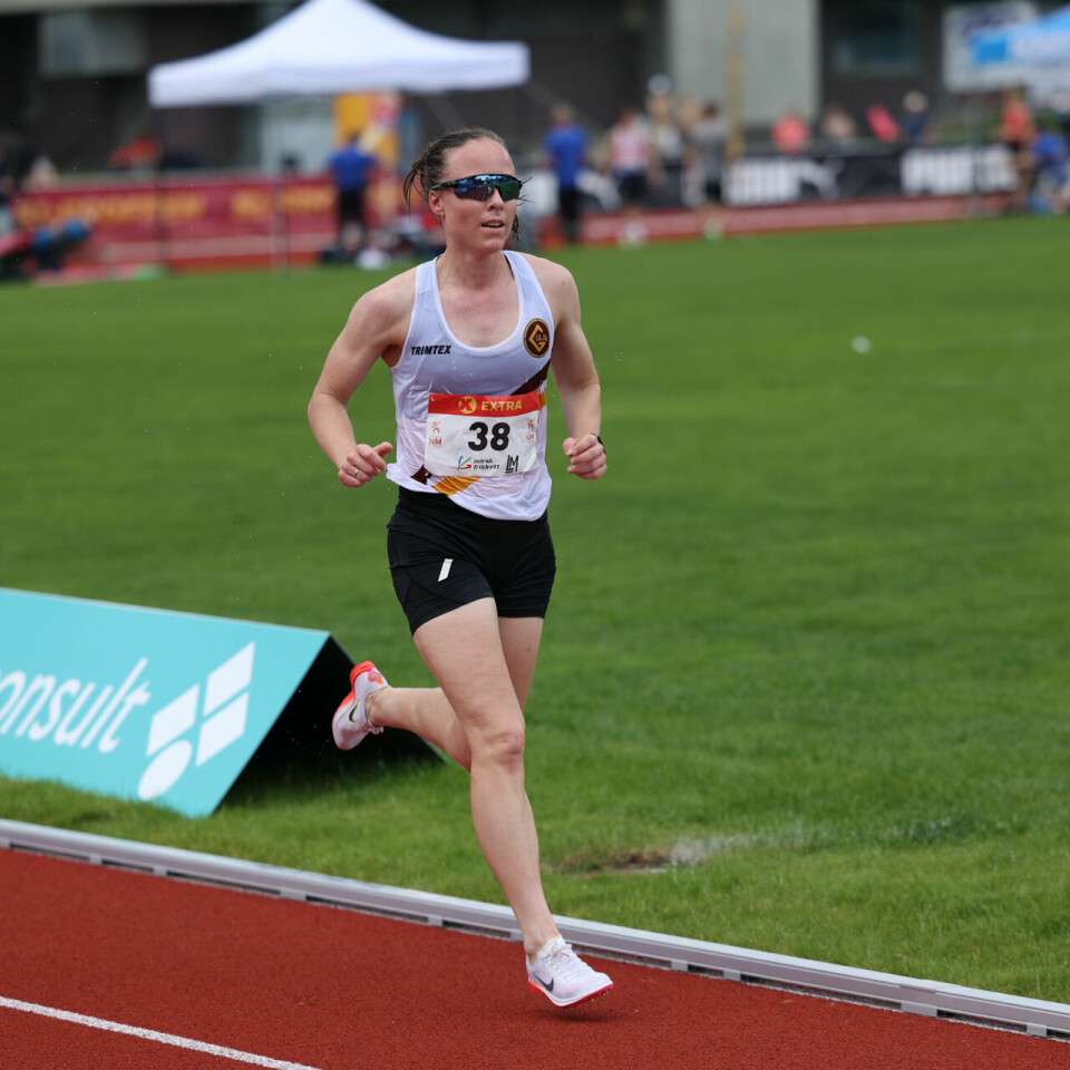 Ine Bakken ble norgesmester på 10.000 meter 38 smil 8U3A8726.jpg