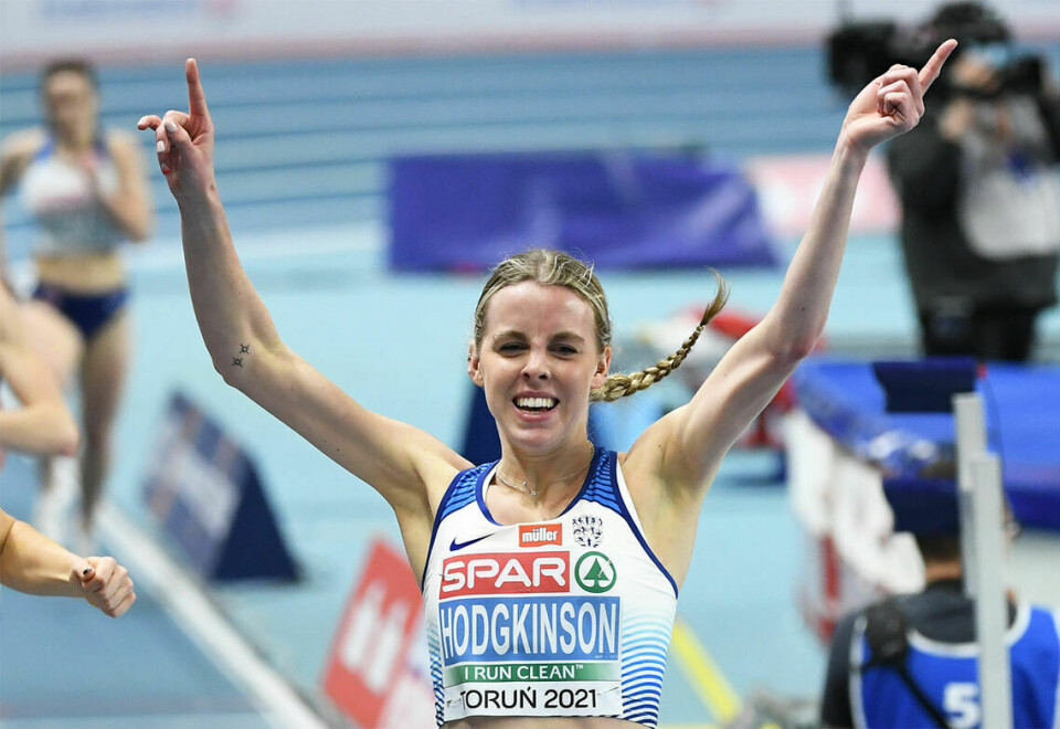 7. plass i semifinaleheatet og ingen finaleplass på Hedda Hynne Keely Hodgkinson har bare så vidt fylt 19 år, men kunne juble for EM-gull på 800 m. (Foto: Det britiske friidrettsforbundet)