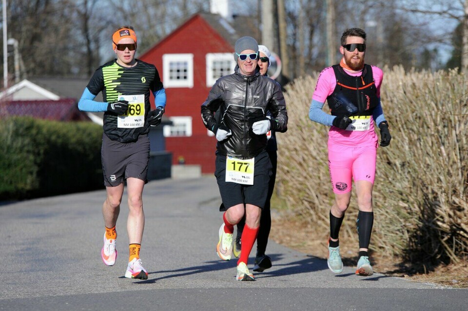 Slik trener Johan Ingemarsson – NM-vinneren i hinderløp NM 100 km 2022, Bergen Ultra, Maratonkarusellen, Mats Schei, Simen Holvik, Johan Ingemarsson