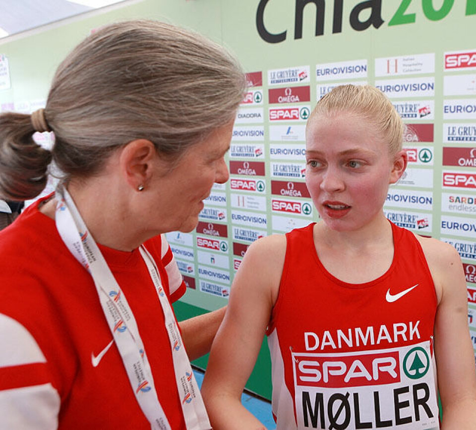 Flott 12. plass til Stine Wangberg i EM i terrengløp på Sardinia Anna_Amilie_Noeller_mixzone_Kersti_Jacobsen_640_AZ3T5071.jpg