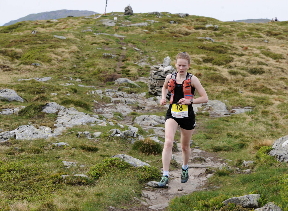 Selma Eldevik og Halfdan-Emil Færø vant Bergen Fjellmaraton Karoline-Holsen-Kyte.jpg