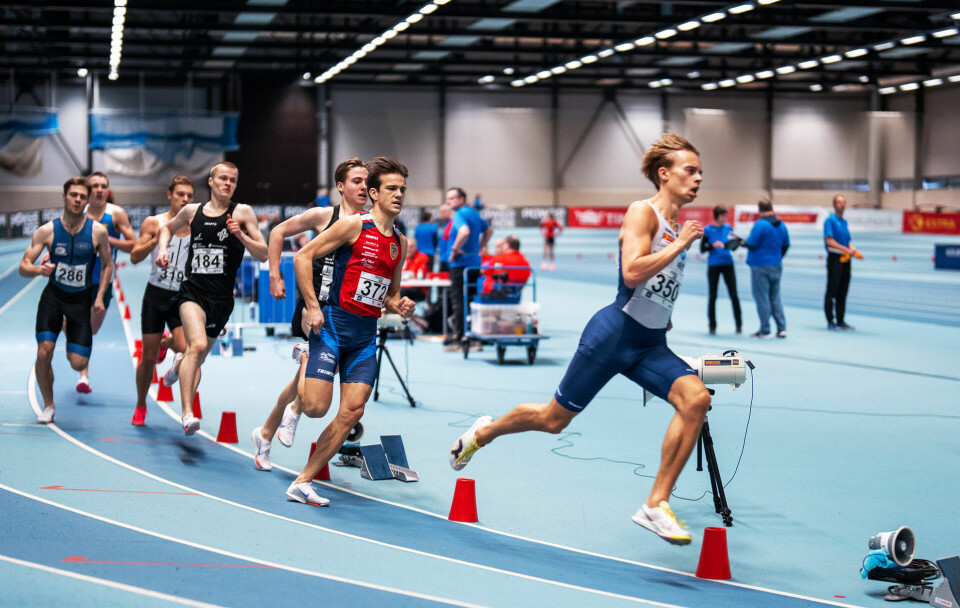 Sigurd Tveit langa så bra ut på sisterunden at han både vant heatet og NM-gullet. Han ble den eneste fra det antatt beste heatet som fikk medalje. (Foto: Samuel Hafsahl) Sigurd Tveit langa så bra ut på sisterunden at han både vant heatet og NM-gullet. Han ble den eneste fra det antatt beste heatet som fikk medalje. (Foto: Samuel Hafsahl)