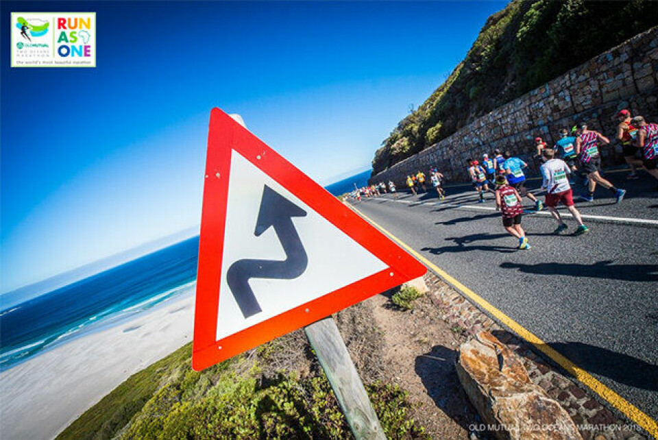 8 norske deltok i Two Oceans Marathon i Sør-Afrika Two_Oceans_Marathon_svingete_vei.jpg