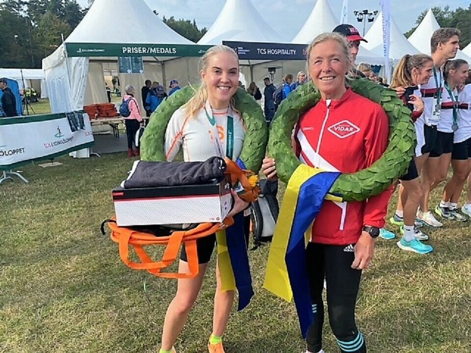 To utilnærmelig norske jenter på Lindingö lørdag, Kristine Eikrem Engeset og Synnøve Brox. (Foto: Jack Waitz) To utilnærmelig norske jenter på Lindingö lørdag, Kristine Eikrem Engeset og Synnøve Brox. (Foto: Jack Waitz)