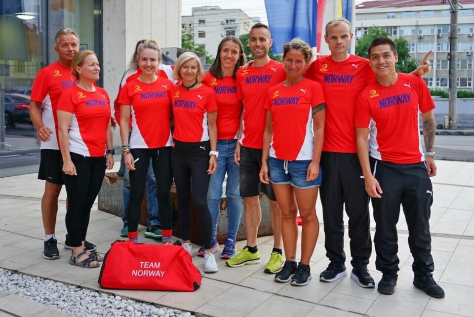 Troppen med løpere og ledere til EM 24-timers i Romania 2018. Får vi en like stor tropp til italienske Verona i 2022? (Foto: Johan Percy Holmgren) Troppen med løpere og ledere til EM 24-timers i Romania 2018. Får vi en like stor tropp til italienske Verona i 2022? (Foto: Johan Percy Holmgren)