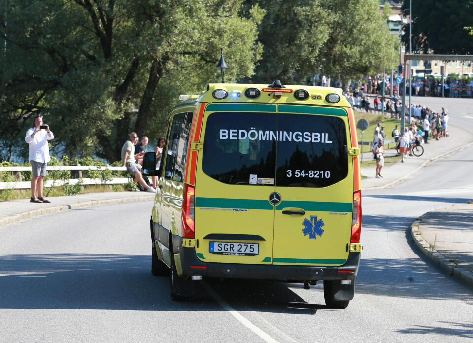 Ny seier for Senay Fissehatsion i Kraftprovet + mange andre norske topp-plasseringer Ambulanse_foer_start_11-6km_AZ3T9336.jpg