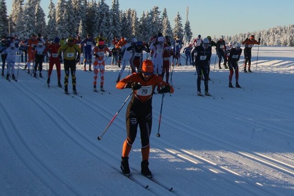Andreas Nygaard og Ragnhild Haga på topp i Romjulsrennet Marthe Hafsahl_Karset_start.jpg