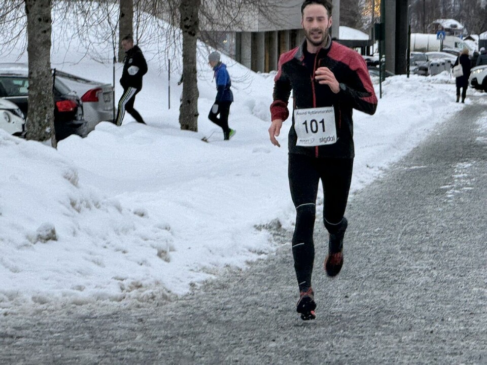 151 løpere fullførte Nyttårsmaraton på vanskelig føre Halv_Marcus_Megrund