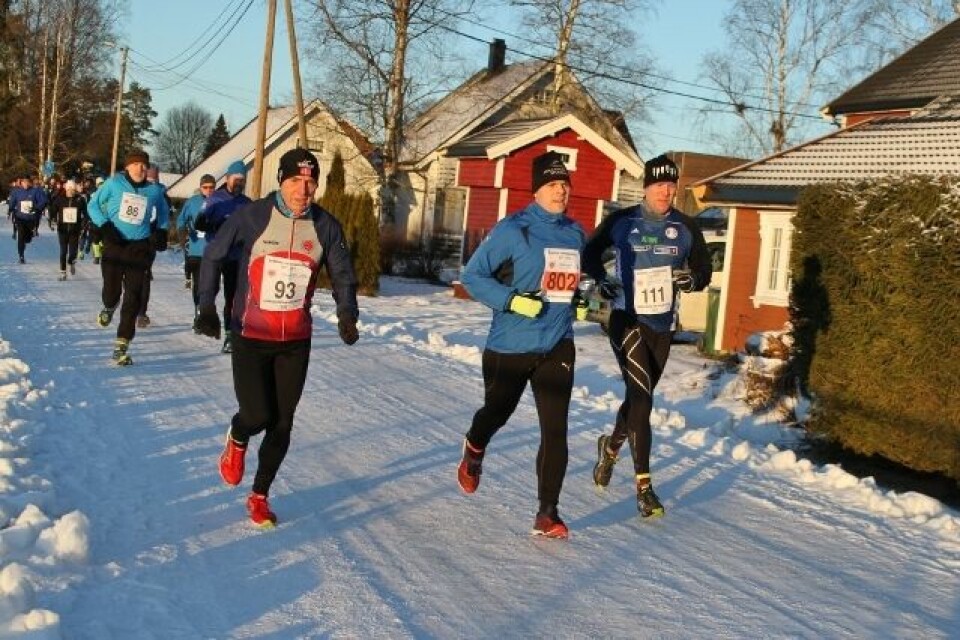 Mats Waaler løp fortest, Arne Luke løp for 300. gang IMG_8851_Gunnar_Pedersen_802_og_Per_Ivar_Holsengen (640x426).jpg